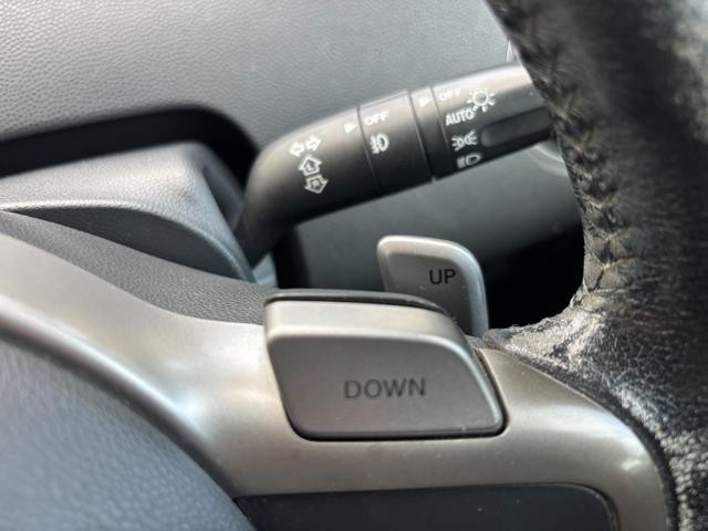 0508215A30260918W00114.jpg