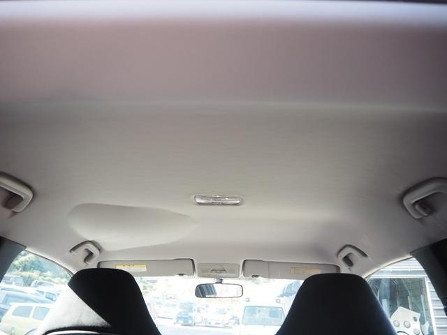 0904095A30261018W00219.jpg