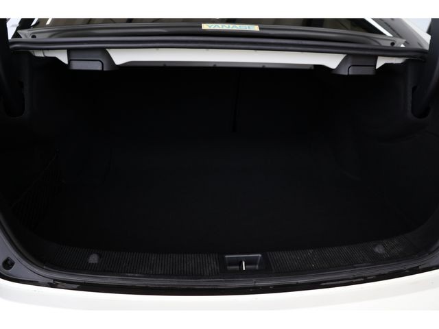 e26070bfe6ba108b60011bf9810d926f.jpg