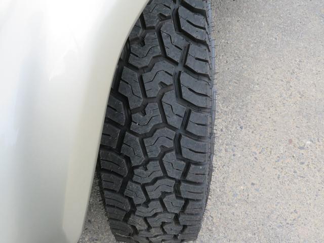 0506994A30261005W00113.jpg