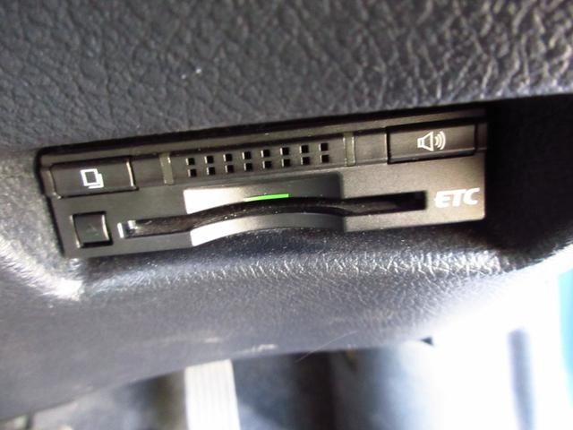 0551542A30260914W00119.jpg