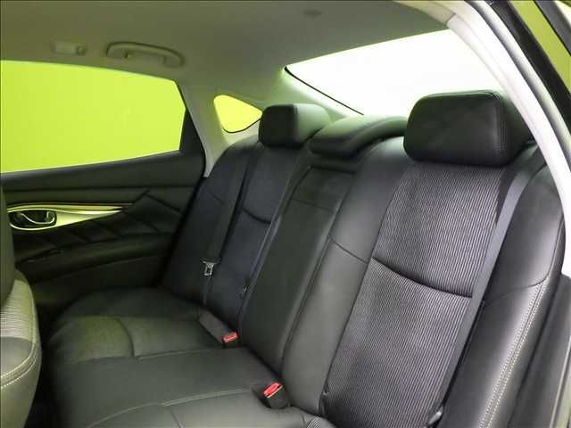 d27cb0150fe145946d0be87aa5810d75.jpg