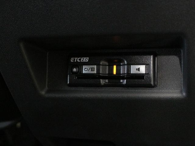 0207743A30260903W00119.jpg