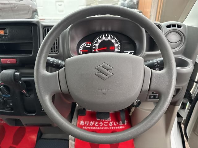 0900605A30260918W00116.jpg