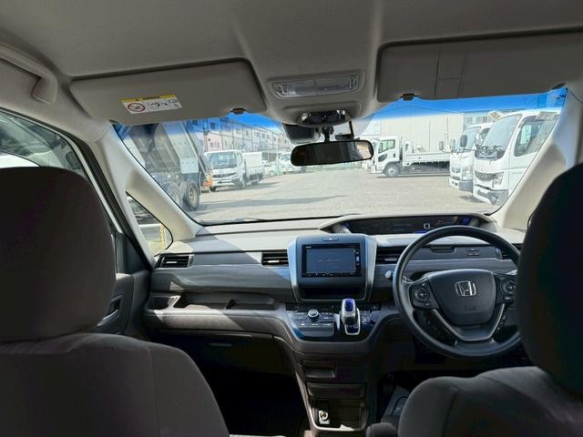 0709137A30260712W00205.jpg