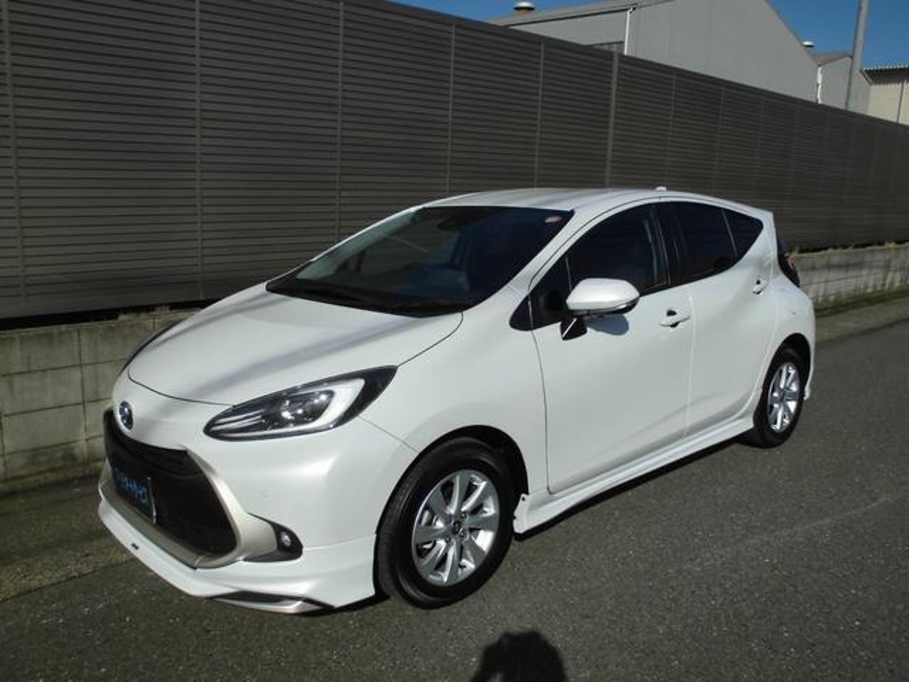 2024 Toyota Aqua, photo 1 of 1