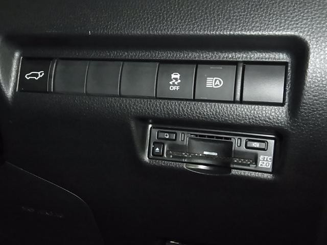0500075A20260811K01218.jpg