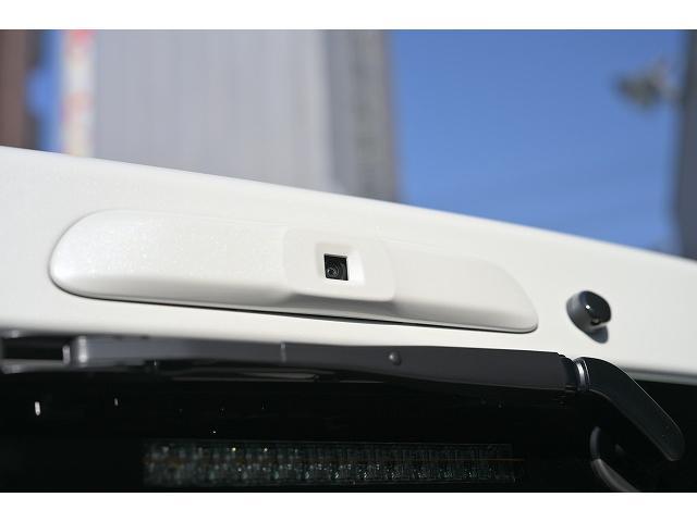 0510712A30260628W00118.jpg