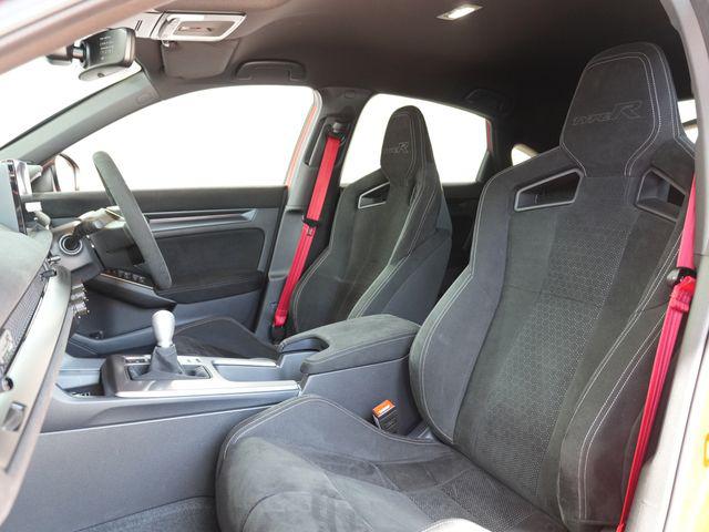 e9600ae8ae49e2f3642233191a3819a9.jpg