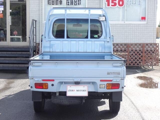 0509025A30260921W00114.jpg