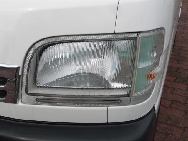 0500692A30260926W00117.jpg