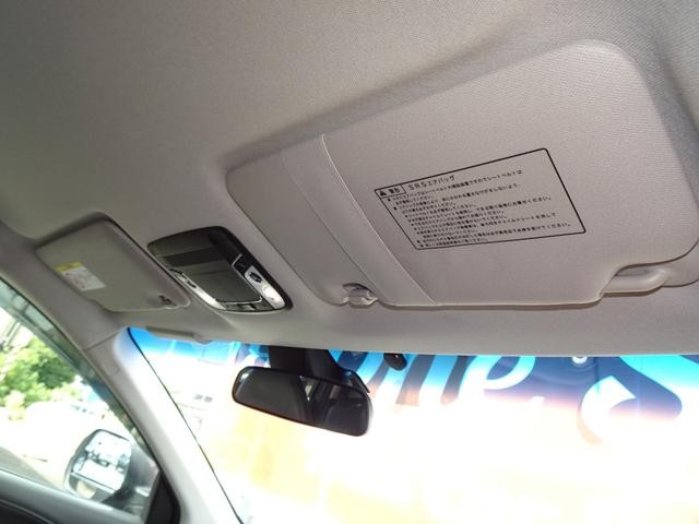 0903736A30260925W00111.jpg