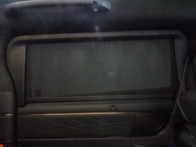 0501008A20260926G00311.jpg