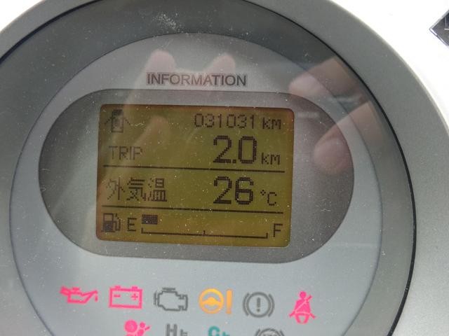 0530254A30261005W00302.jpg