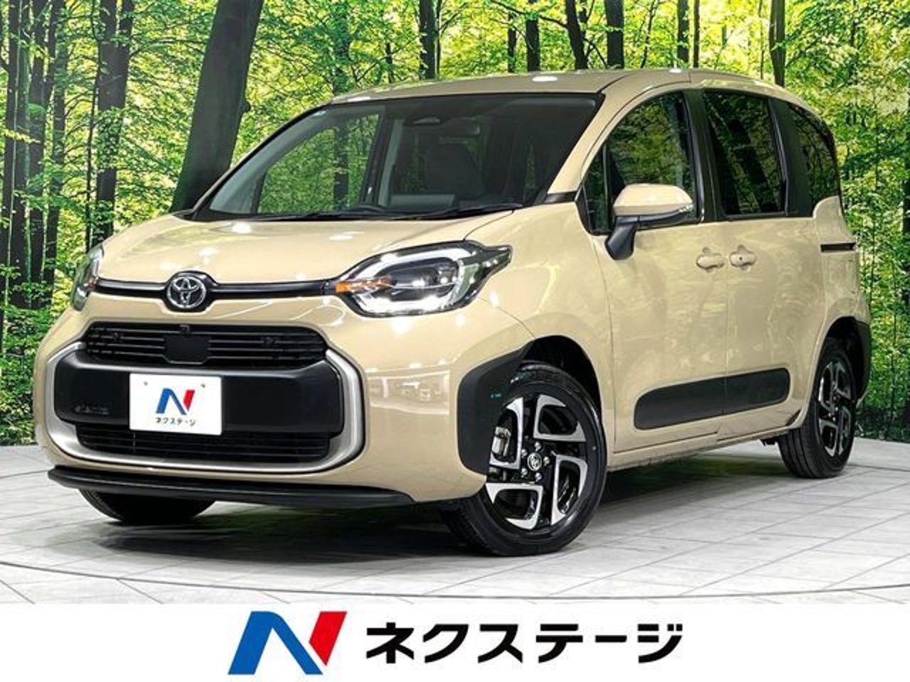 2024 Toyota Sienta, photo 1 of 1