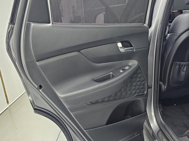 e3656d3bd87997f28211355471bcc173.jpeg