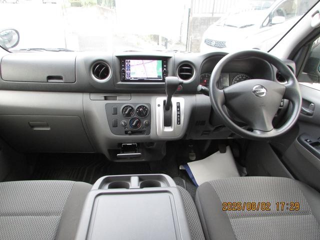 0561293A30260802W00113.jpg