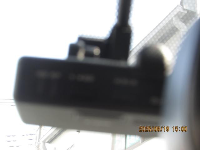0561293A30260819W00114.jpg
