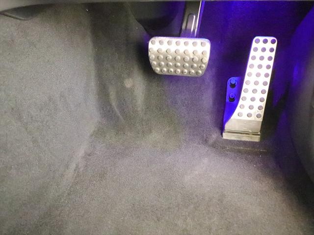 0570533A20260709G00212.jpg