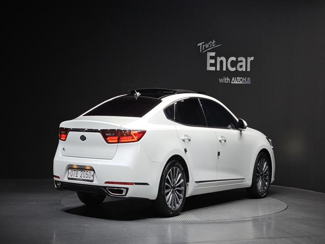 ef6fca49804588e9ca07453a35a060bd.jpeg
