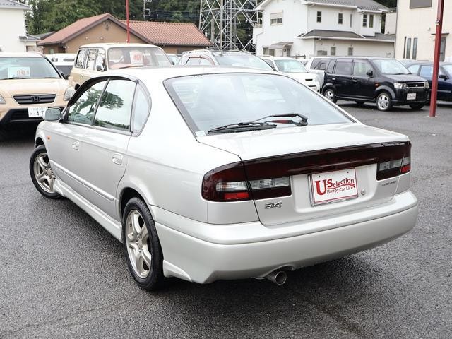 01cb7e237a64a9077c295ef7233401ff.jpg