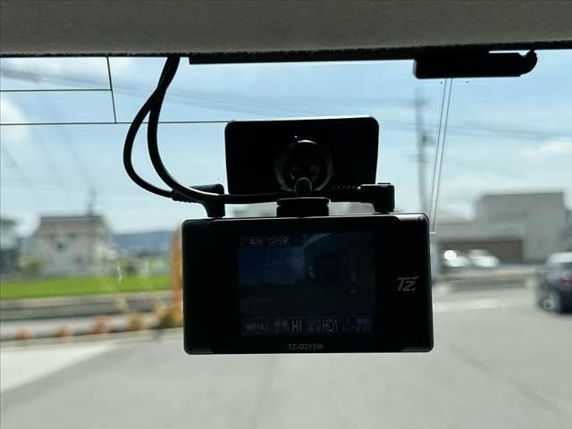 c20d694e32e3005570950955c6eb3cc4.jpg