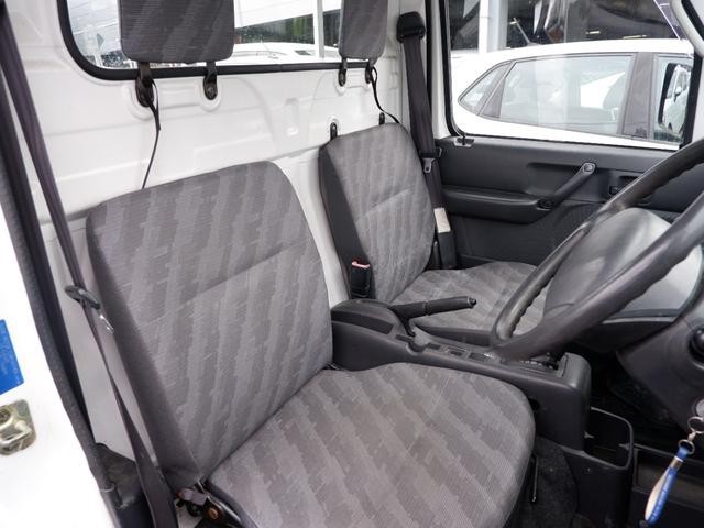 0710156A30261026W00113.jpg