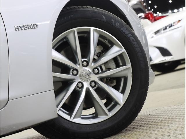 0502713A30260828W01318.jpg