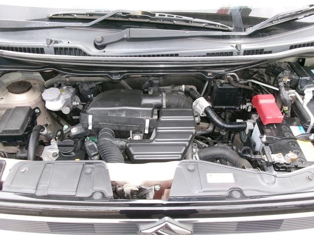 0840397A30260214W00116.jpg