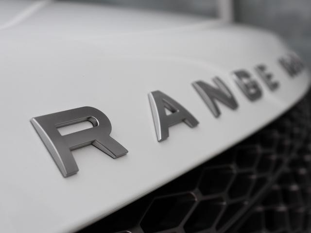 1000039A30260913W00214.jpg