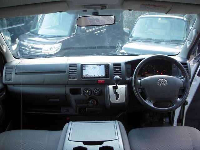 0840563A30260628W00118.jpg
