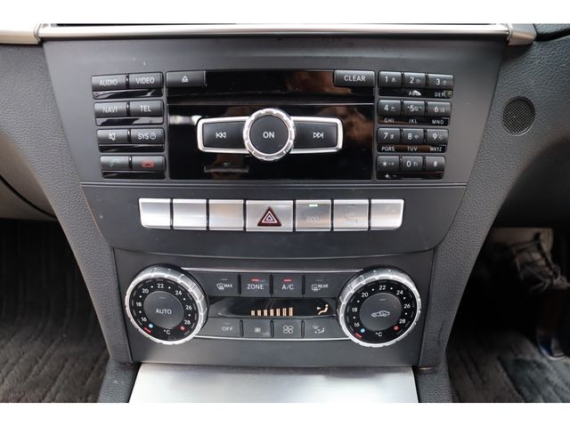 b900be021a817bdc75fc4761a1144186.jpg