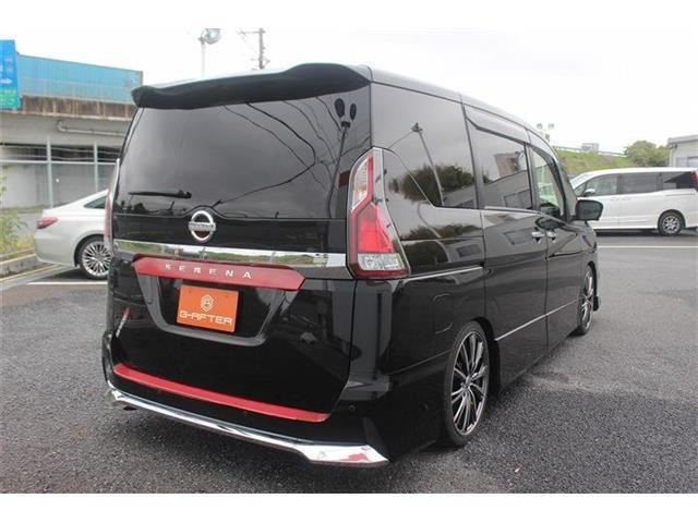 b617dd611012ad004722bfcc3b5c304a.jpg