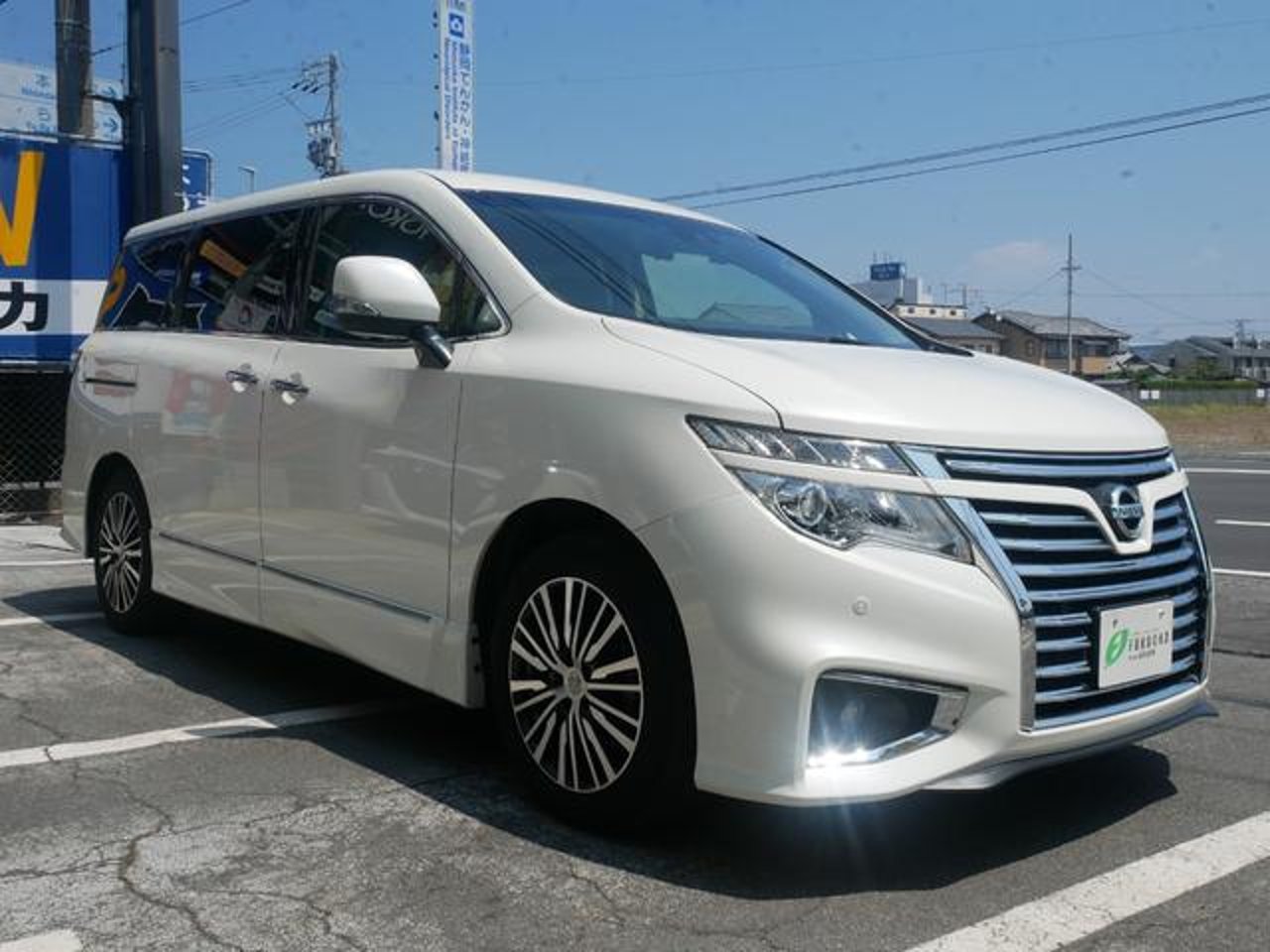 2019 Nissan Elgrand, photo 1 of 1