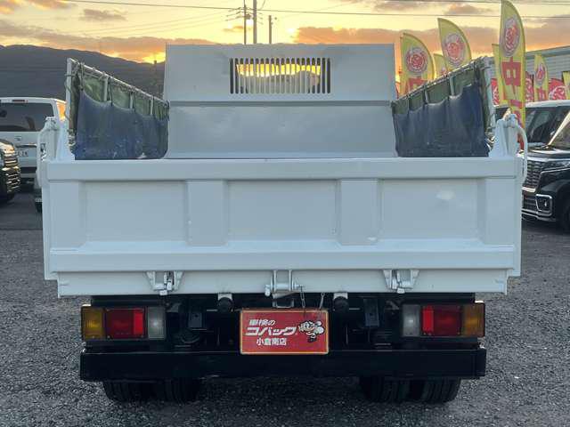 cab14ede2dcb4b110ee6a7adfb392d72.jpg