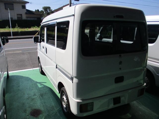 0840414A30261004W00517.jpg