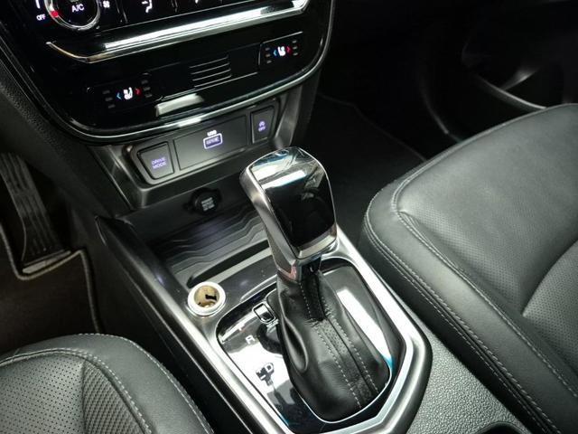6041002990R8.jpg