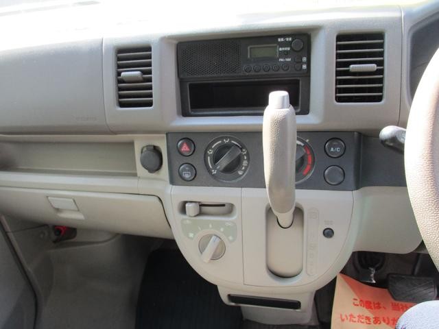 0840414A30261006W00502.jpg