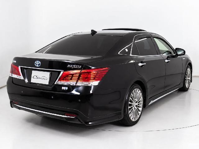 0560520A30260914W00914.jpg
