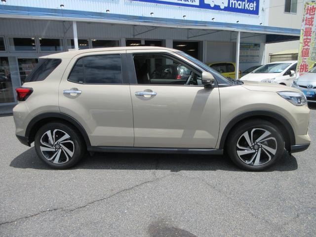 1002928A30260710W00109.jpg