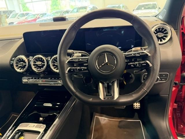 0570560A20260625G00104.jpg