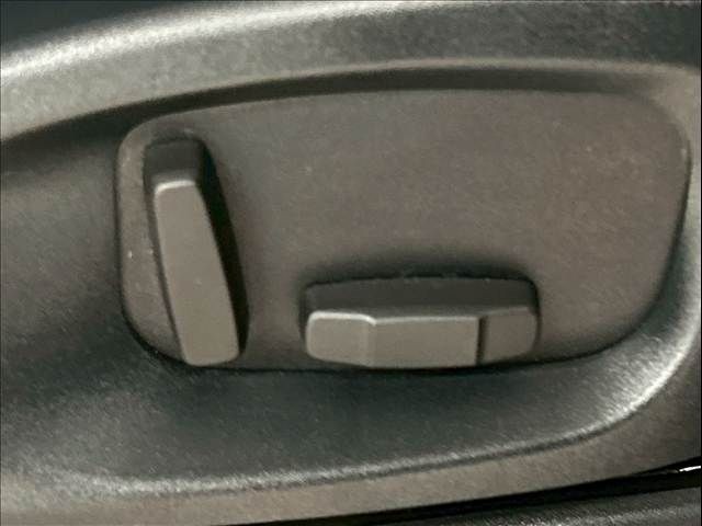 60e2420330d74acbd461d5457503086f.jpg