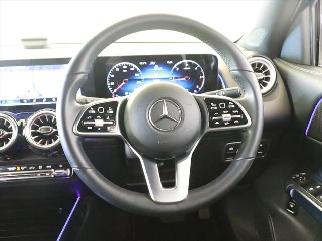 0570560A20260720G00217.jpg