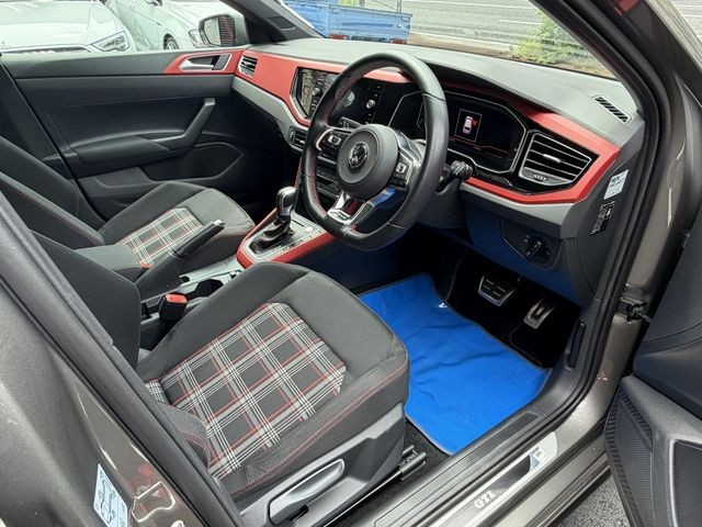 12193f0e88705bfc92dccd61f20d7218.jpg
