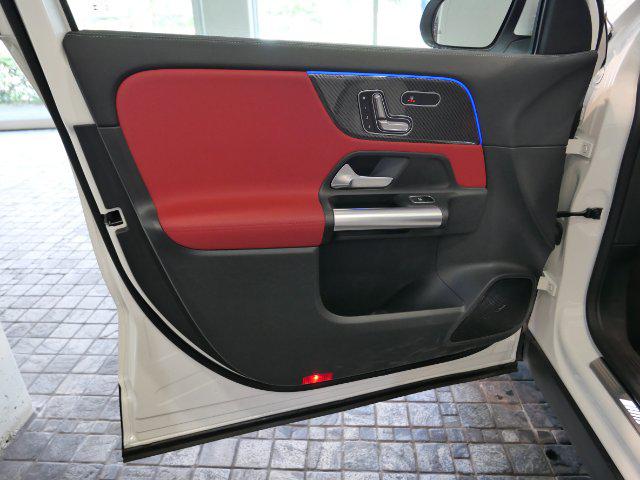 708ae8a30932190a86da1f634546e7e6.jpg