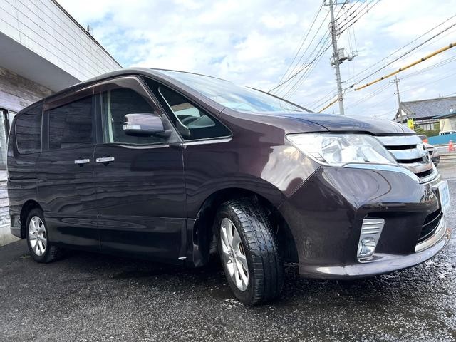 0403977A30261004W00105.jpg