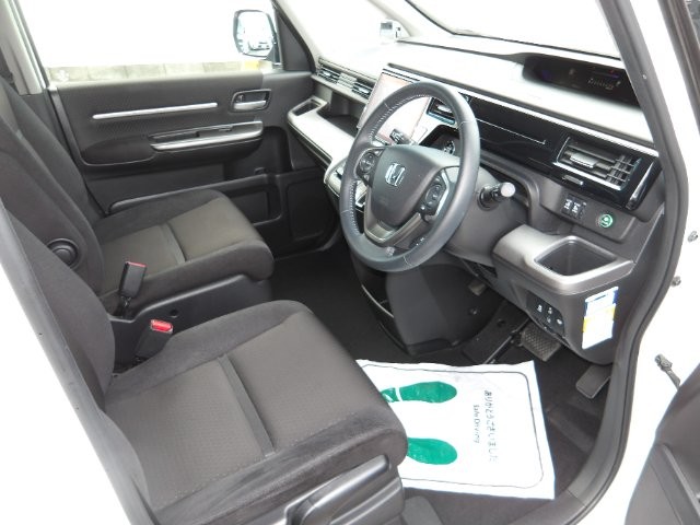 2f5261999e1aec61c6e1f0bc26ba9083.jpg