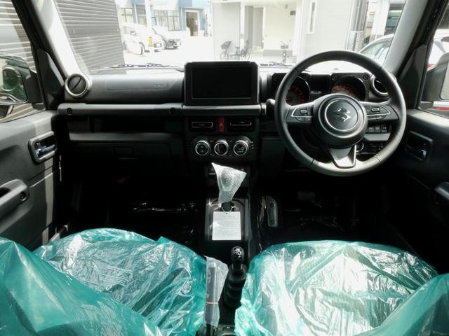 1000024A30260430W00115.jpg