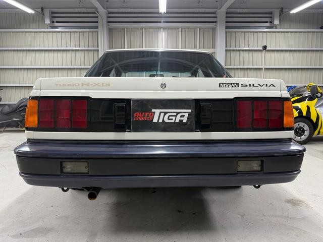 1001929A30260427W00112.jpg
