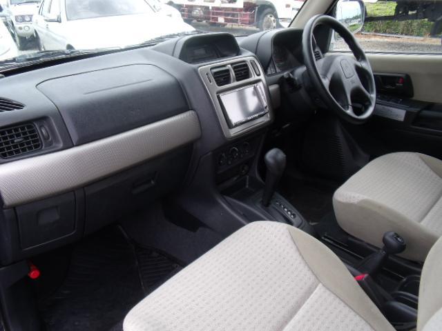 0504216A30260523W00216.jpg